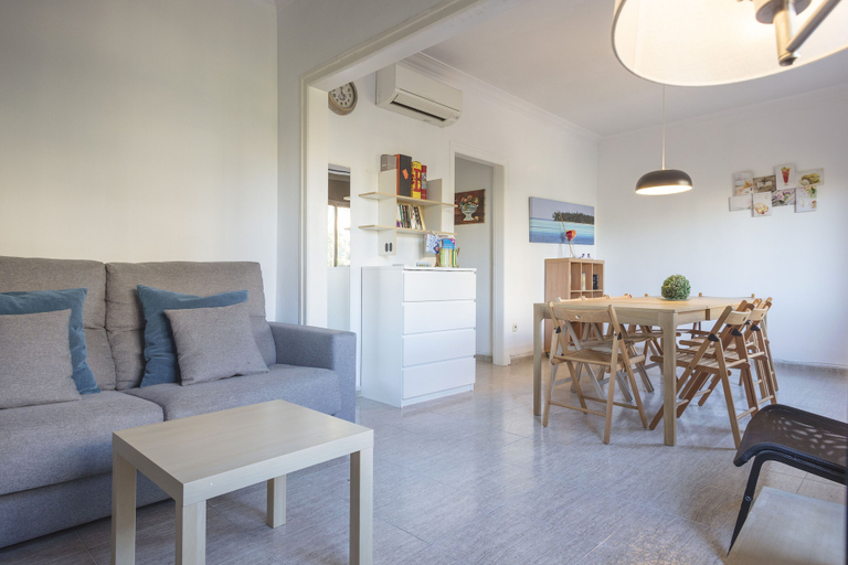 Others 5, Apartamentos Tarradellas, Barcelona