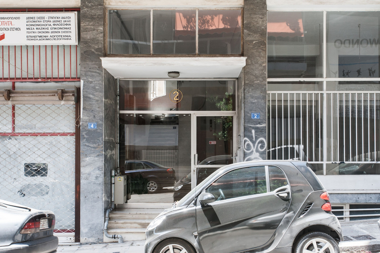 Exterior & Views 2, Dazzling 1BR Apartment in Koukaki, Attica