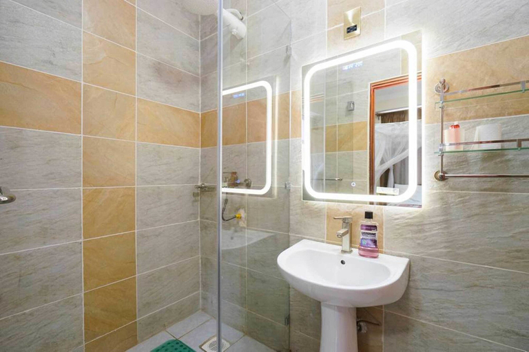 Bathroom 3, Apt 31 Geomara Executive 2 bdroom Kilimani, Dagoretti North
