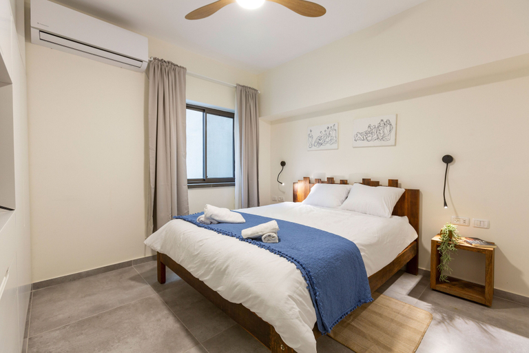 Bedroom 4, AirTLV Sirkin Apartment