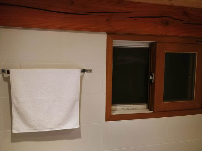Bathroom 3, Stay Line, Gyeongju