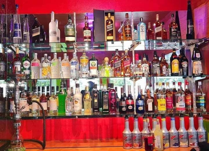 Food & Drinks 4, Sunseekers Outrigger Hotel, Rewa