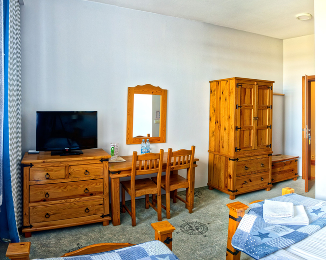 Bedroom 2, Hotel Joseph Conrad, Pisz
