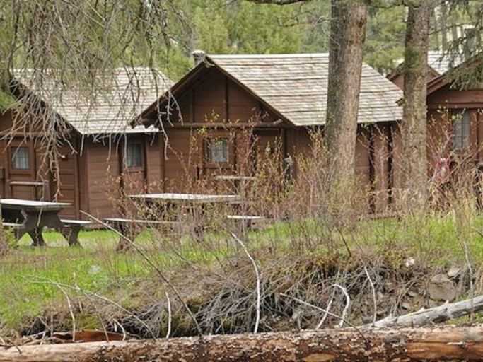 Others 4, Roosevelt Lodge & Cabins - Inside the Park, Park