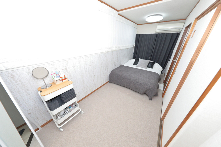 Bedroom 2, Namba East House01, Osaka