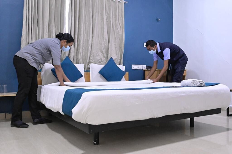 Bedroom 3, HOtel Silver Oak, Pune