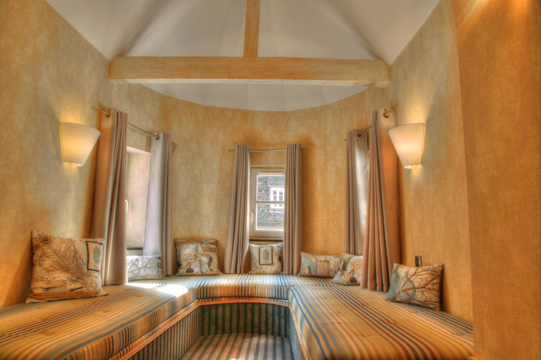 Bedroom 2, Hotel Cathedrale, Bas-Rhin
