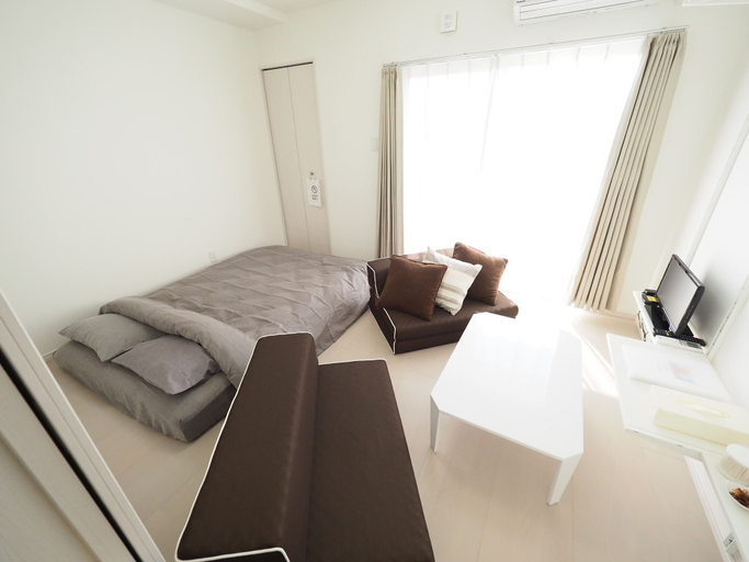 Bedroom 2, La Lumiere Oroku 202, Naha
