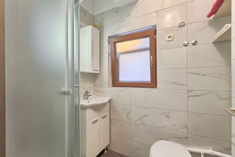 Bathroom 4, Villa Kascuni, Pula