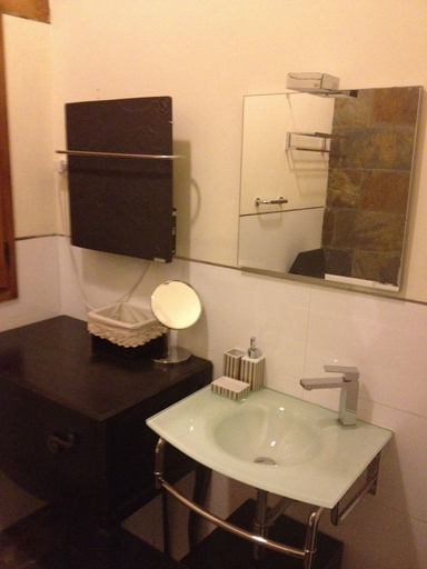 Bathroom 3, Apartamentos A Fala, Cáceres