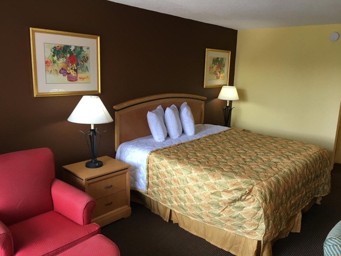 Bedroom 2, Budget Inn Tarboro, Edgecombe