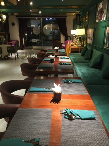 Food & Drinks 5, Sabina Boutique Hotel 3, District 7