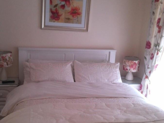 Bedroom 3, The Vee B&B