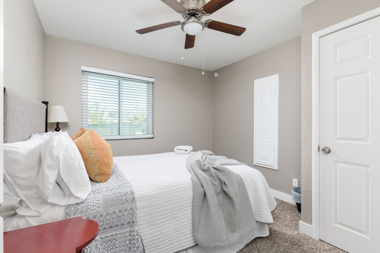 Bedroom 3, The Diamond - Private Pool / Pet Friendly / 4BD Near Arena, Maricopa
