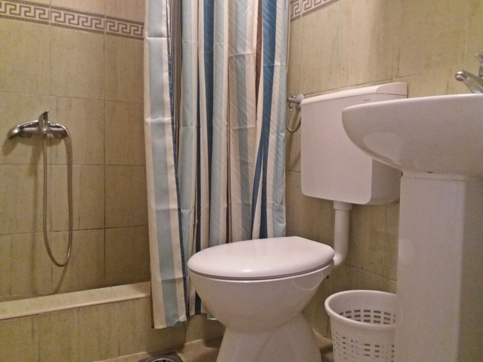 Bathroom 3, One Bedroom Apartment Gordana