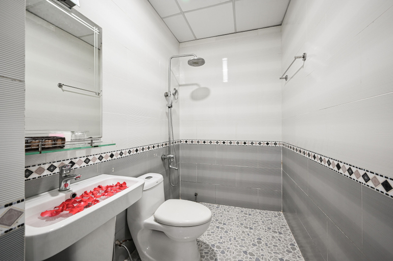 Bathroom 5, Venus Hotel, Gò Vấp