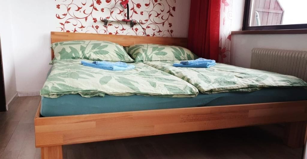 Bedroom 3, Apartments Helga, Gmunden