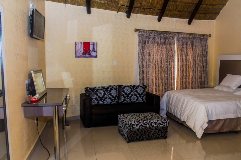 Bedroom 3, Sibebe Resort, Hhukwini