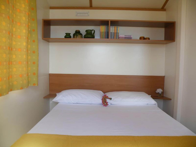 Bedroom 3, Camping Hippocampus, Latina