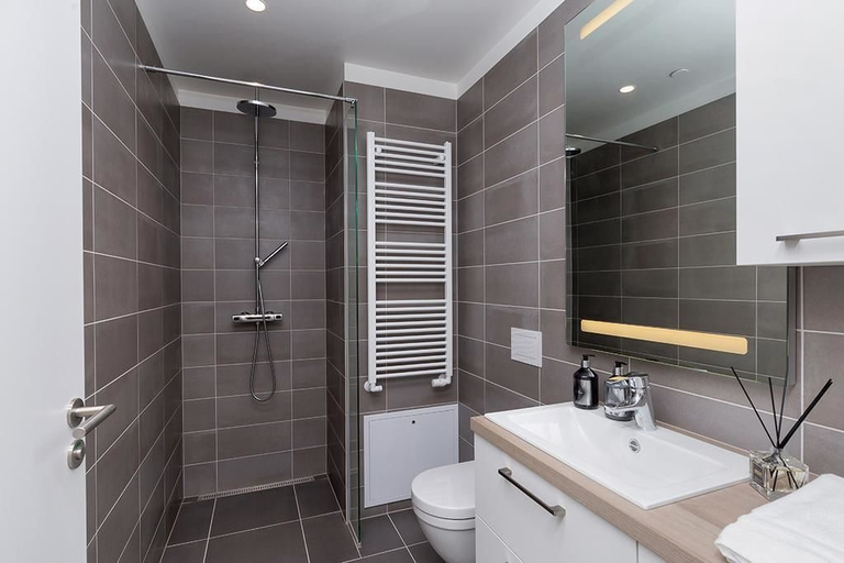 Bathroom 3, Salka Suites, Reykjavík