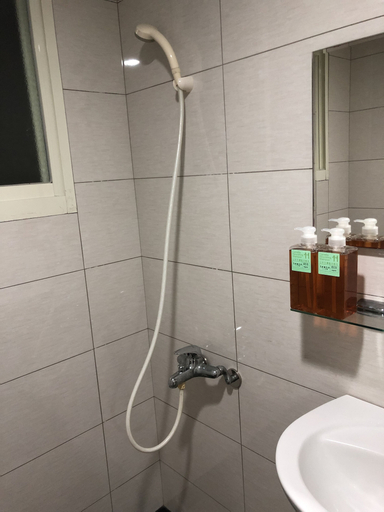 Bathroom 4, Tamsui i66 B&B, New Taipei City