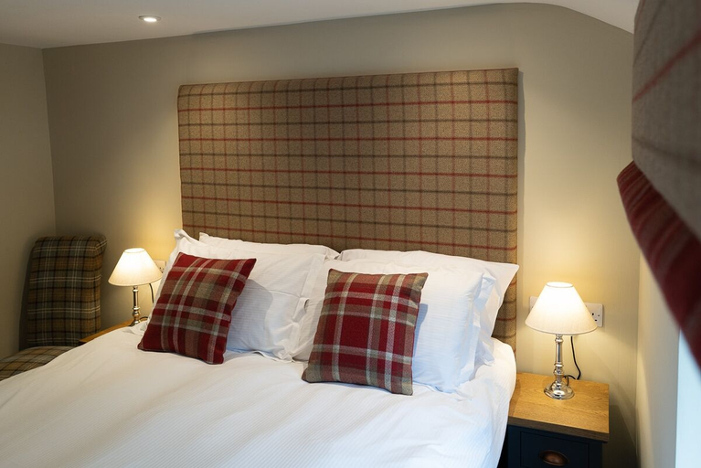 Bedroom 2, The Dukes Head Inn, Cumbria