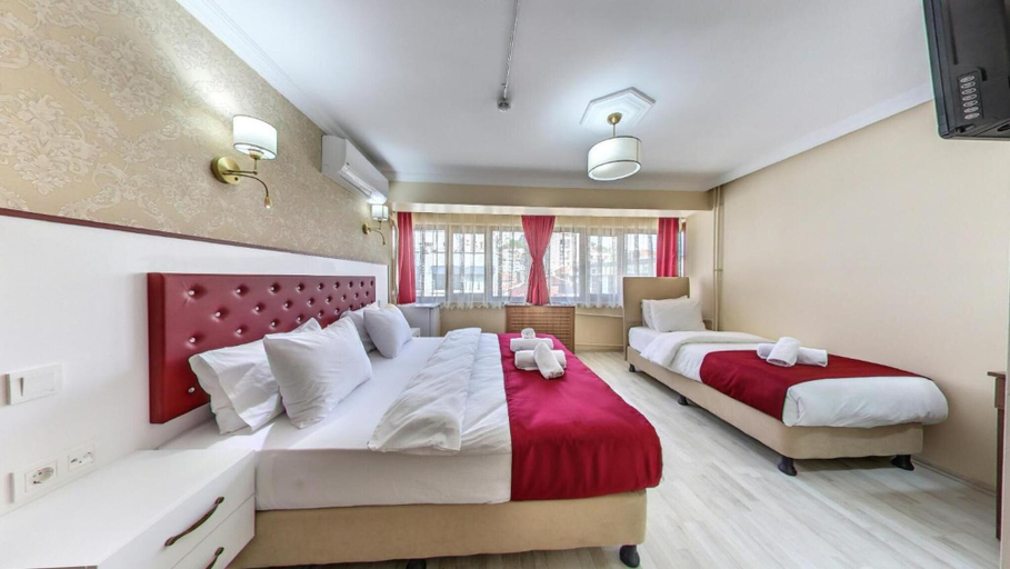 Bedroom 4, Cihangir Palace, Beyoğlu