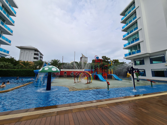 Sport & Beauty 5, My Resort Hua Hin Water Park Bunk Bed Family Pool View, Hua Hin