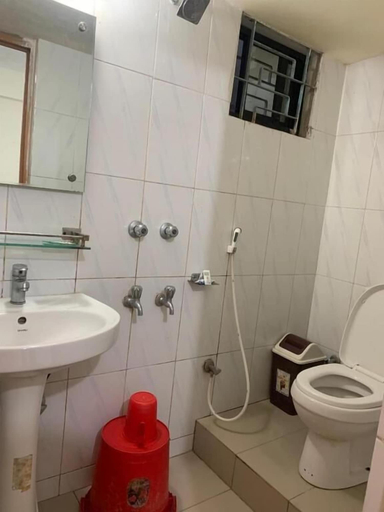 Bathroom 3, Hotel South Beach, Cox's Bazar