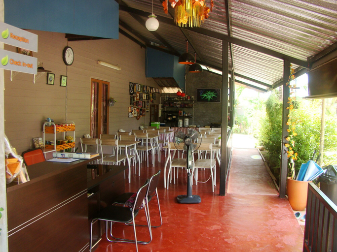 Food & Drinks 4, Krabi Fresh Home Resort, Mueang Krabi