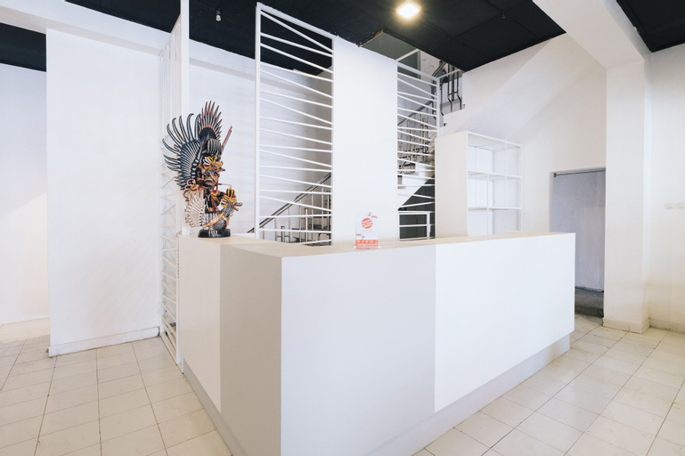 Public Area 5, Super OYO 2041 Griya Aneka, Yogyakarta