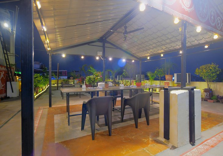 Food & Drinks 5, Fabhotel Imperial Regency, Indore