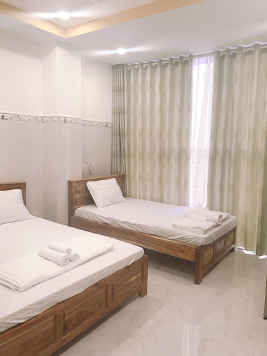 Bedroom 13