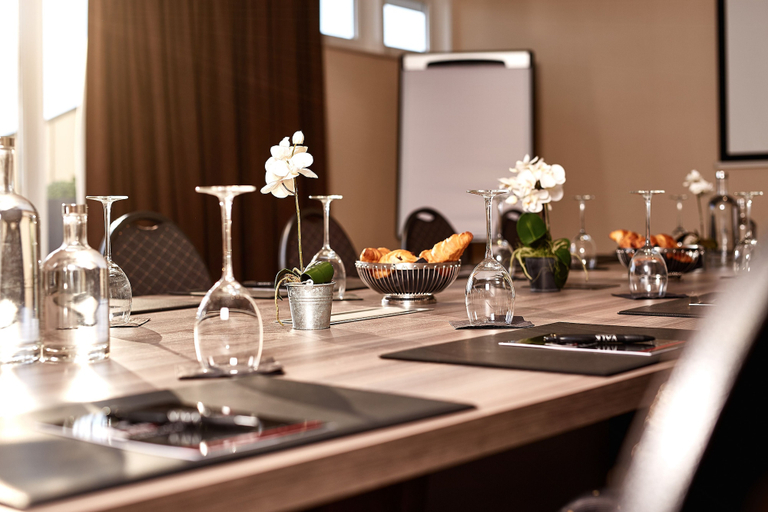 Food & Drinks 3, Van Der Valk Hotel Charleroi Airport, Hainaut