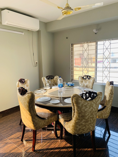 Others 4, Heaven Inn, Dhaka