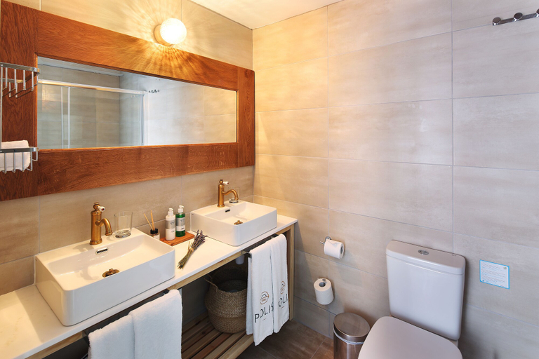 Bathroom, Polis 1907 by Louis Hotels