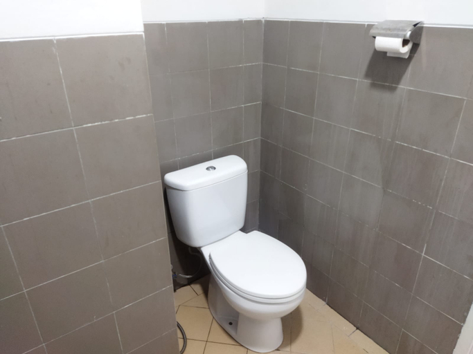 Bathroom 5, Hotel Tanjung Gelam, Karimun