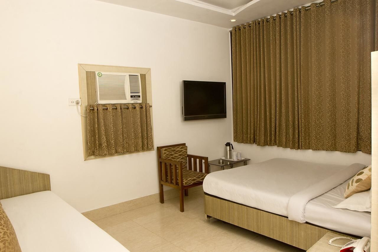 Bedroom 4, Hotel White House, Kolkata