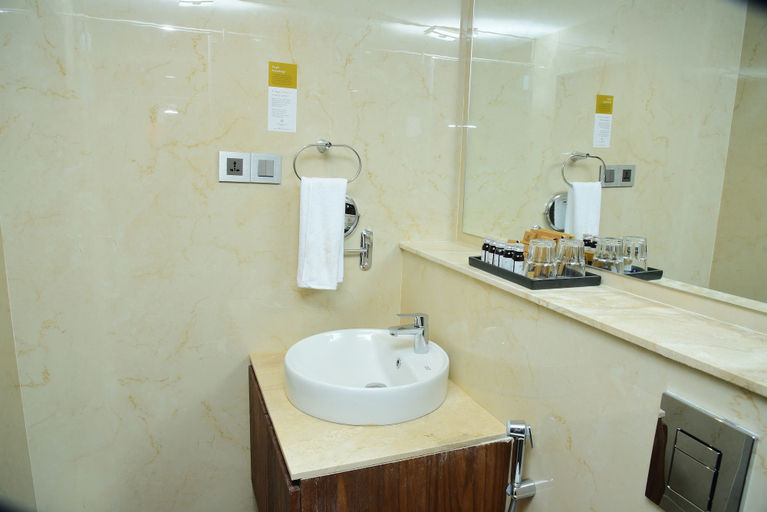 Bathroom 4, Lazdana Hotel Bangalore, Bangalore
