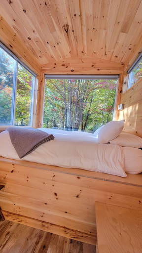 Bedroom 3, Trailside Stays, Grafton