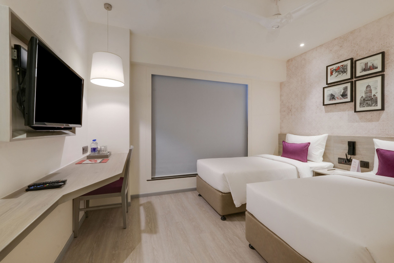 Bedroom 2, 7 Apple Hotel Mahape, Thane