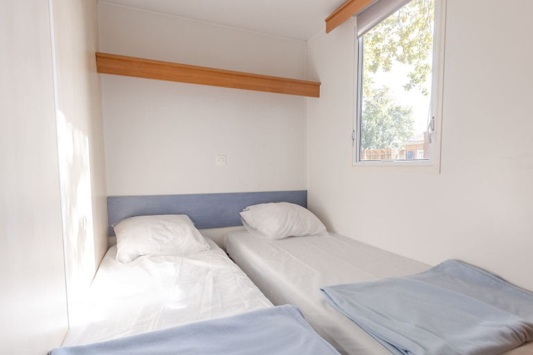 Bedroom 2, Camping Royal Océan, Charente-Maritime