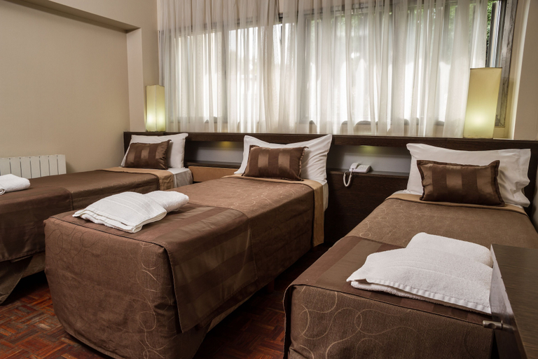 Bedroom 2, Hotel Gran Vendimia by Bouquet, Capital