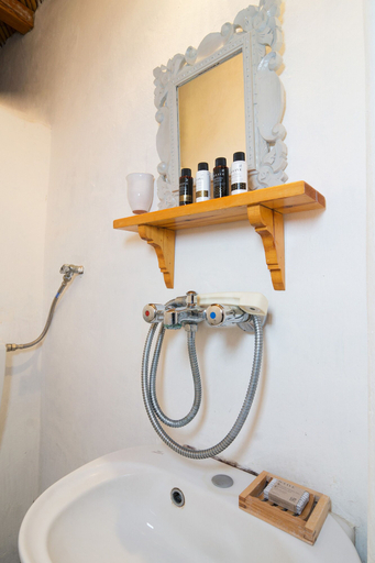 Bathroom 4, Serifos Houses Hora, South Aegean