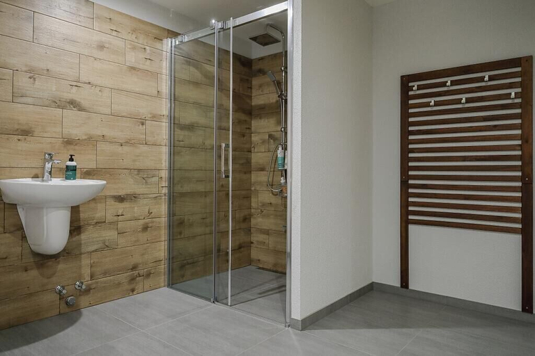 Bathroom 4, Alpenpension Haslinger, Sankt Johann im Pongau