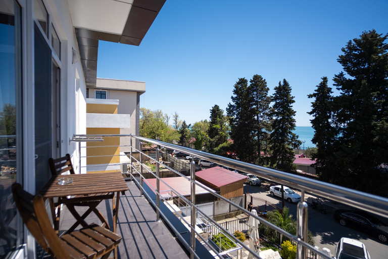Others 5, Piano Guesthouse, Sochi gorsovet