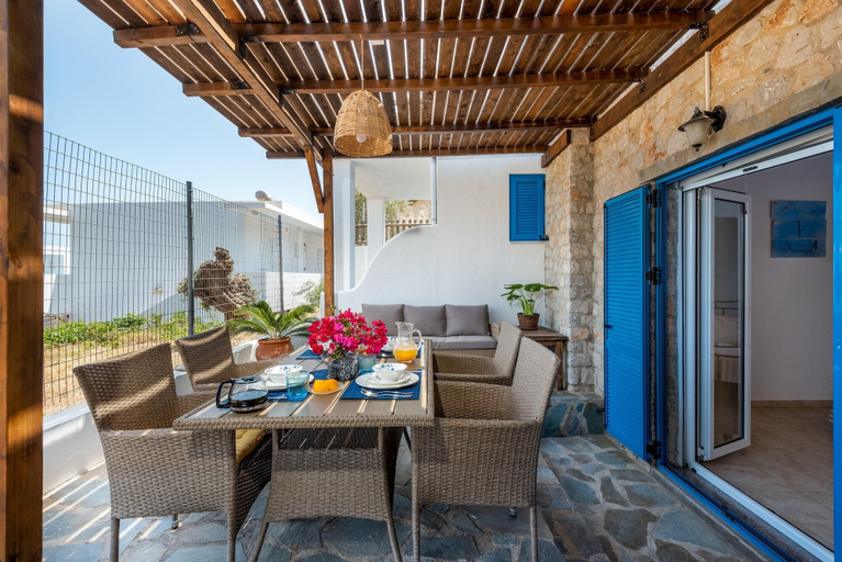 Others 5, Agnanti Beach Studios, South Aegean