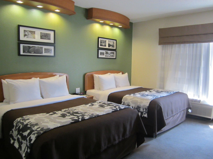 Bedroom 2, Clarion Pointe Albemarle, Stanly