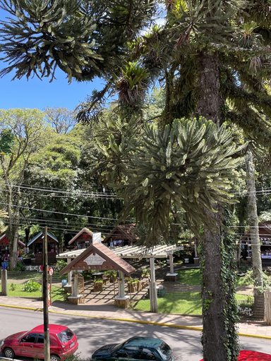 Exterior & Views 2, Pousada Vista do Lago, Gramado