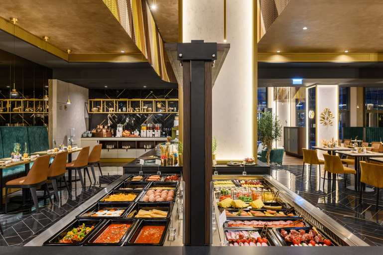 Food & Drinks 4, Emerald Downtown Suites, Budapesti